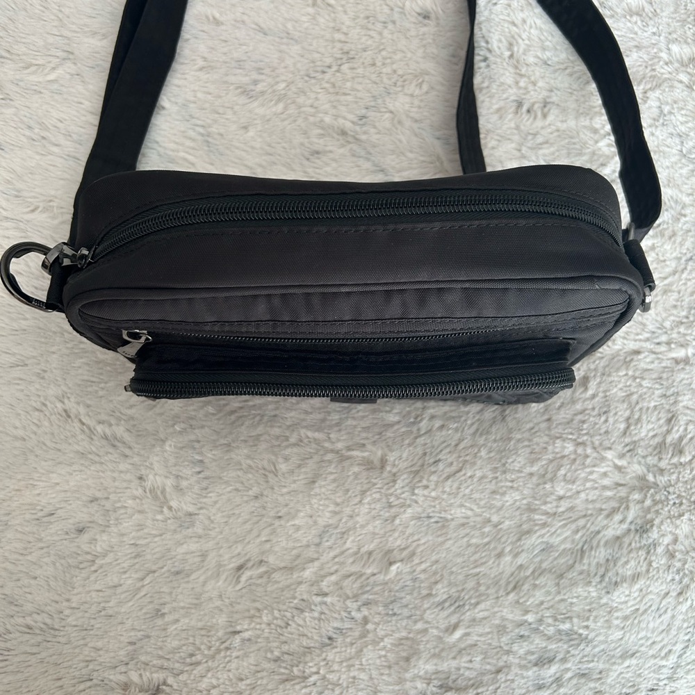 Lug Black Quilted Crossbody Bag - Picture 2 of 5